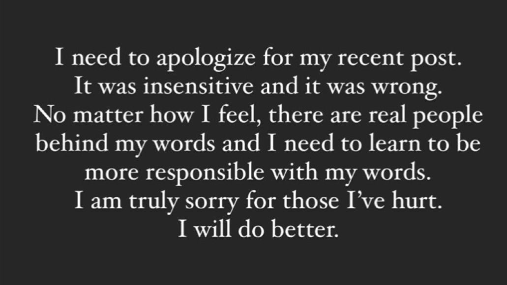 Courtney Love s'excuse Courtney Love s'excuse pour les messages supprimés depuis la suppression de Trent Reznor et Dave Grohl