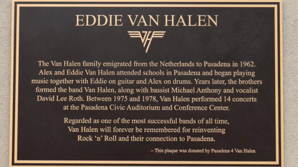 evh plaque La plaque commémorative Eddie Van Halen dévoilée à Pasadena